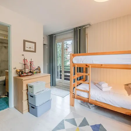 Apartment Spacieux Avec Parking Et Animaux Admis, Proche De - Fr-1-343-273